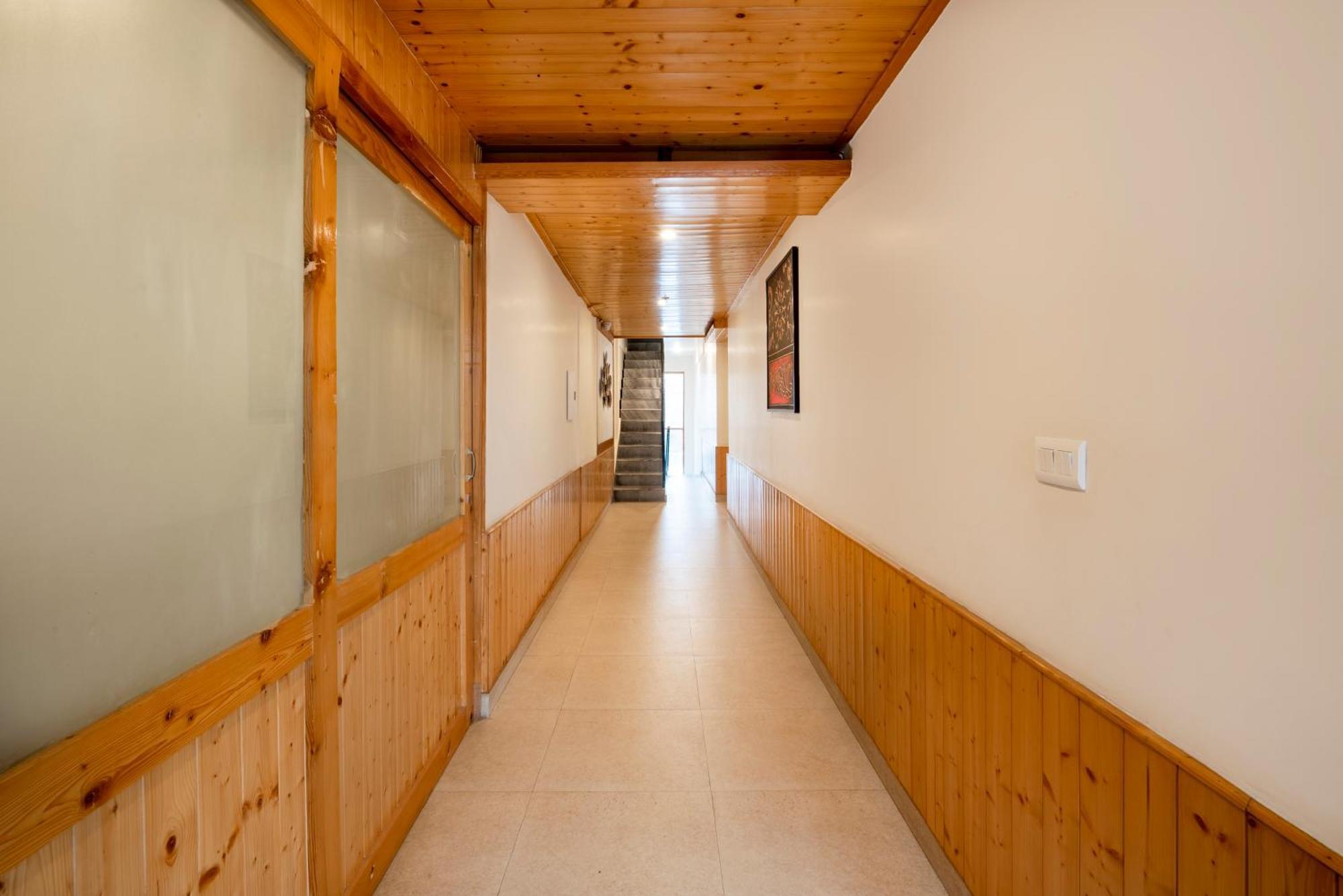 Treebo Premium Sattva With Mountain View Ξενοδοχείο Manāli Εξωτερικό φωτογραφία
