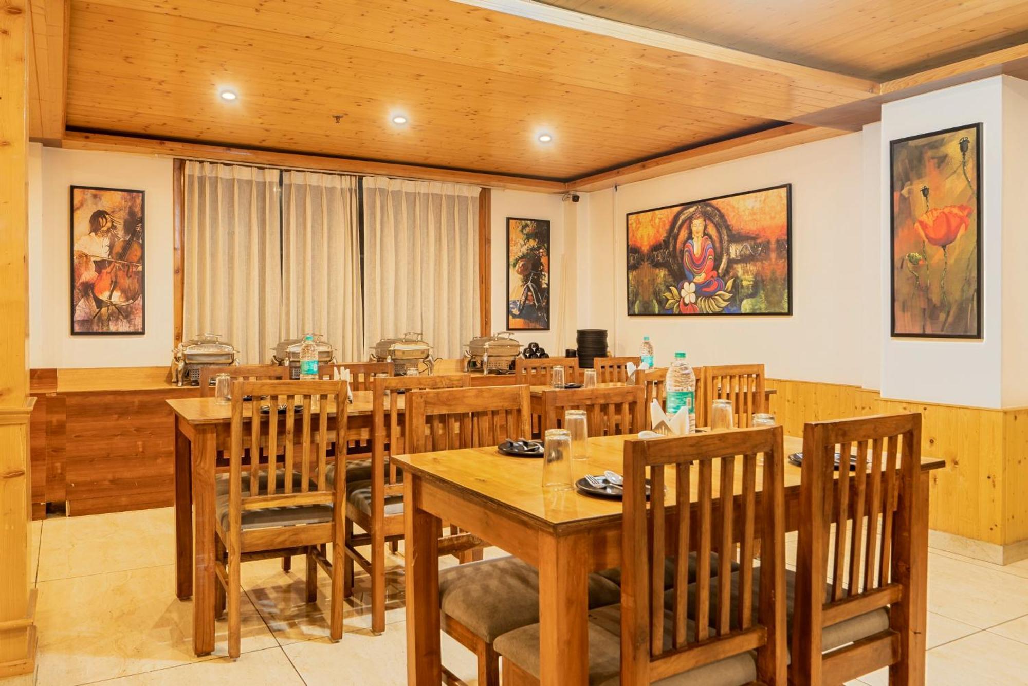 Treebo Premium Sattva With Mountain View Ξενοδοχείο Manāli Εξωτερικό φωτογραφία