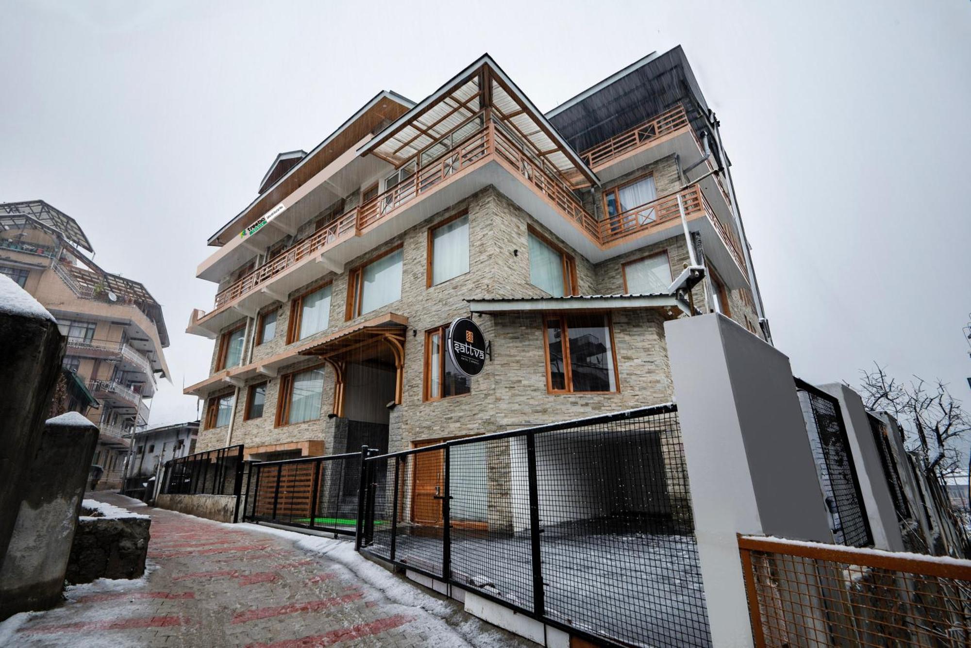 Treebo Premium Sattva With Mountain View Ξενοδοχείο Manāli Εξωτερικό φωτογραφία